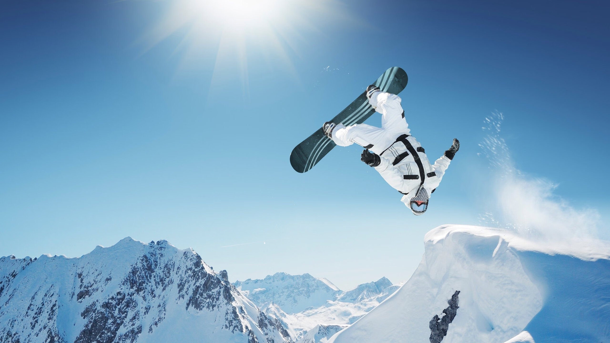 德国羽毛球选手在比赛中展现出顽强拼搏精神,德国羽毛球主教练